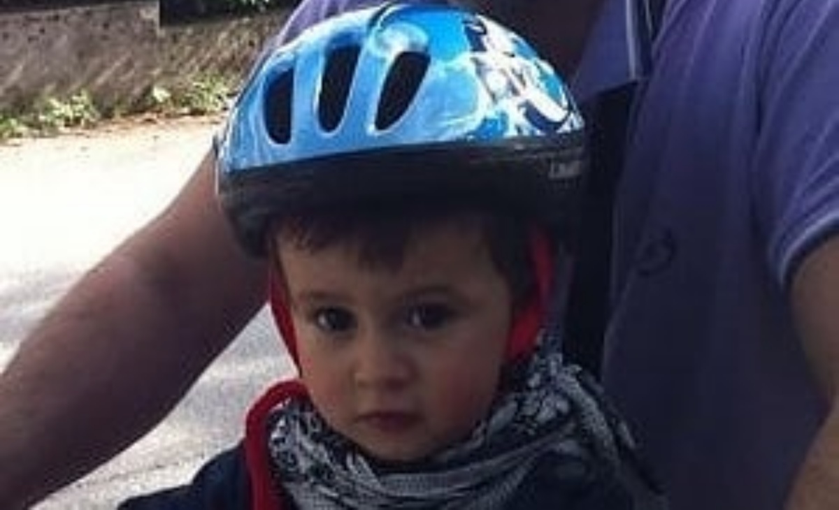 Francesco Bonifazi morto a 7 anni per otite