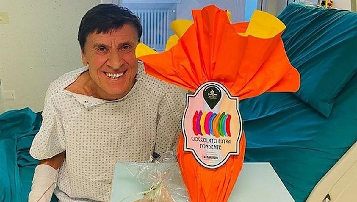 Gianni Morandi ancora ricoverato: “Mi sedano per curarmi”