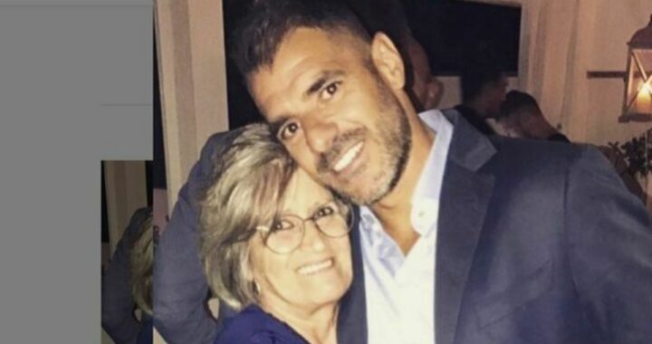 "Non si è mai abbastanza pronti per un dolore così": le strazianti parole del calciatore campione del mondo, per salutare per l'ultima volta sua madre