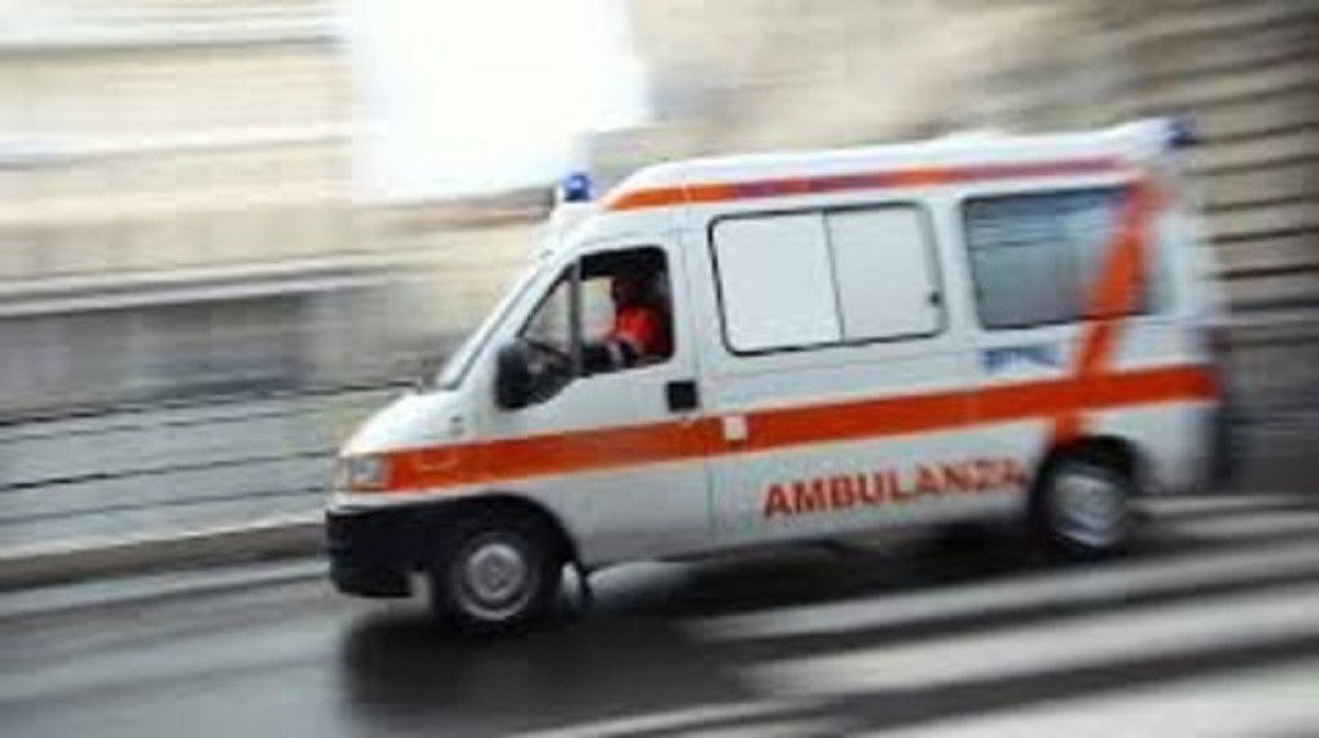 ambulanza rianimazione 