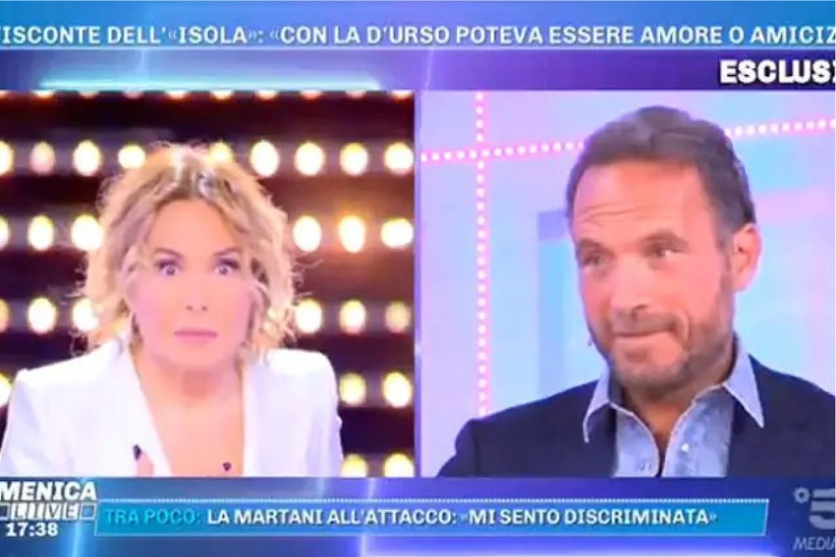 Il Visconte Guglielmotti confessa: “Sono innamorato di Barbara D’Urso”. Ma lei lo scarica in diretta