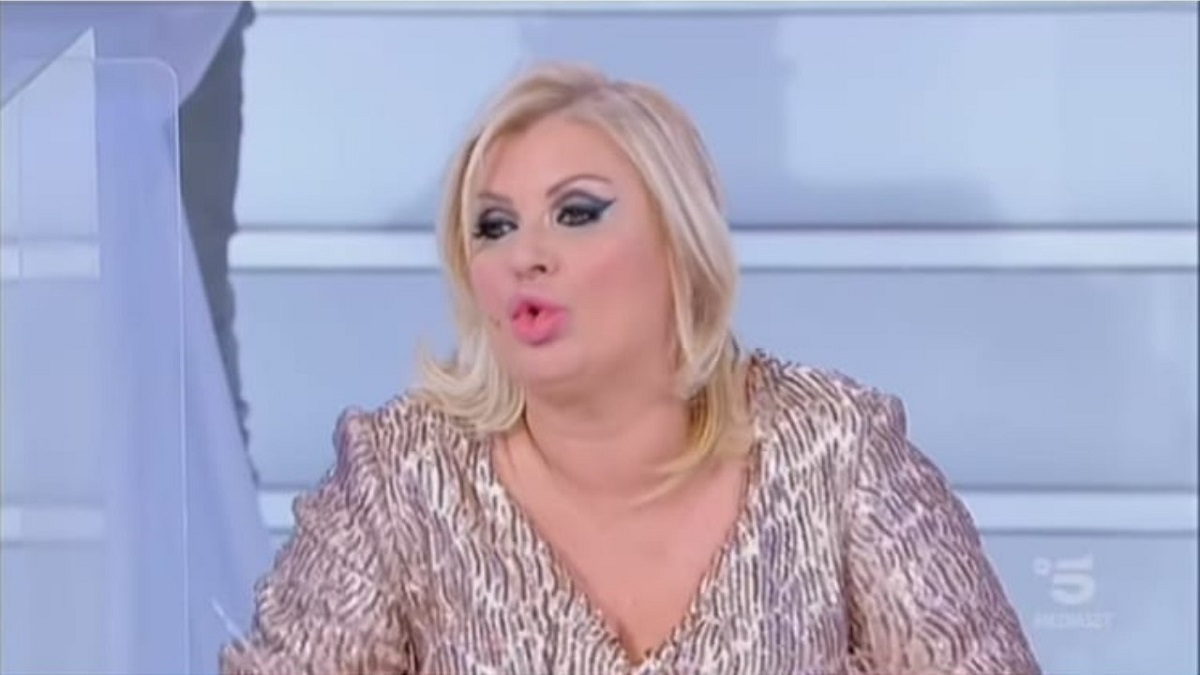 UeD, Tina Cipollari minaccia: "Distruggo la regia oggi!"