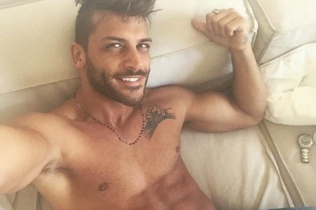 Mariano Catanzaro sogna l’Isola dei Famosi e continua il flirt con Tommaso Zorzi