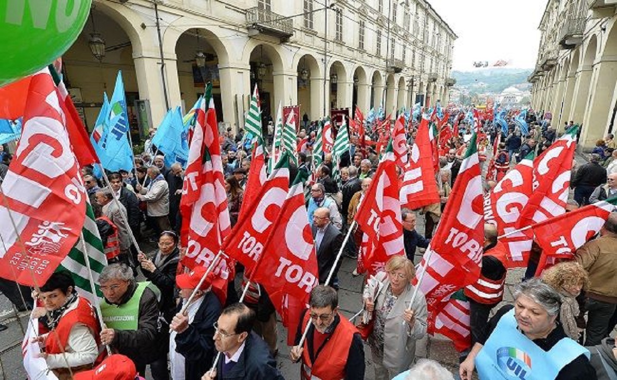 protesta sindacati 