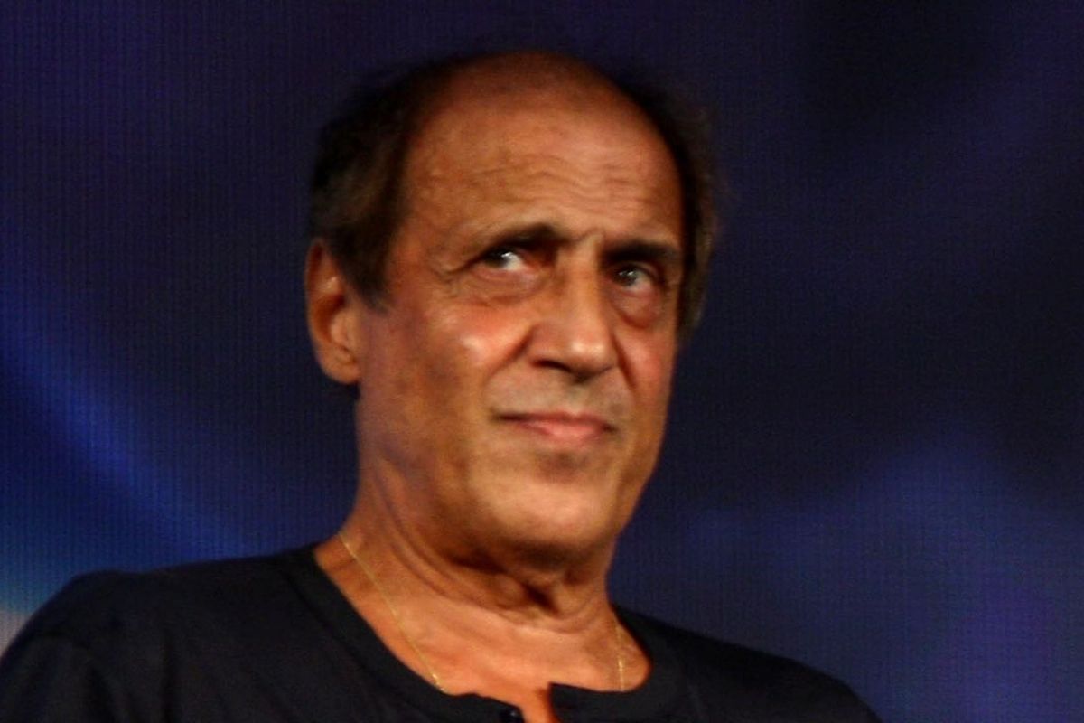 adriano celentano social