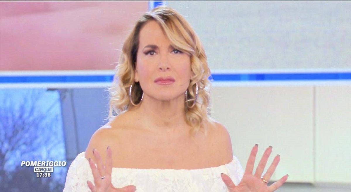 Barbara D'Urso svela la verità sulle sorti di Domenica Live