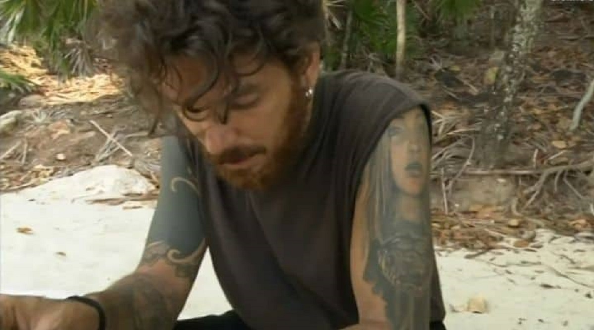 Isola dei Famosi, Andrea Cerioli allo stremo delle forze: “Sono stanco”