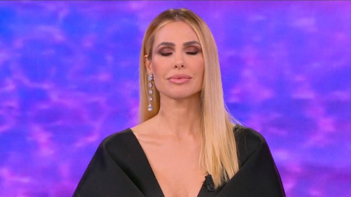 Isola dei Famosi: "È la prima volta che succede" Ilary Blasi