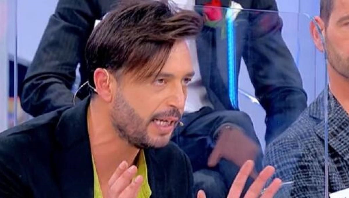 UeD, Riccardo Guarnieri e Armando litigano furiosamente