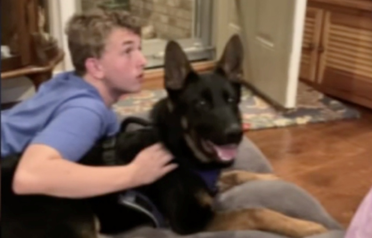 Eli Filiatreau e il cane Titan