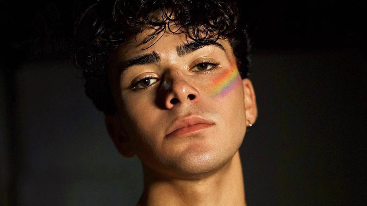 Luciano Spinelli fa coming out, lo YouTuber confessa: “Sono gay”