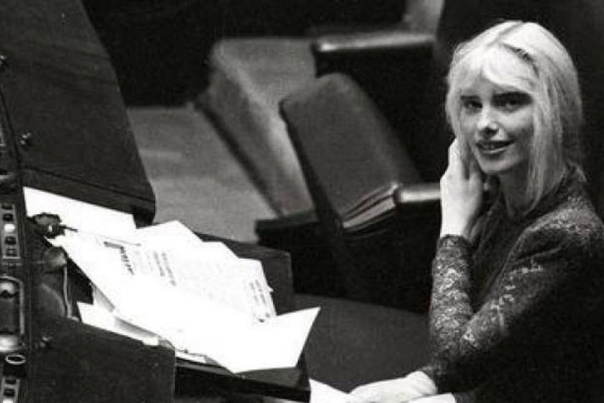 ilona staller in parlamento