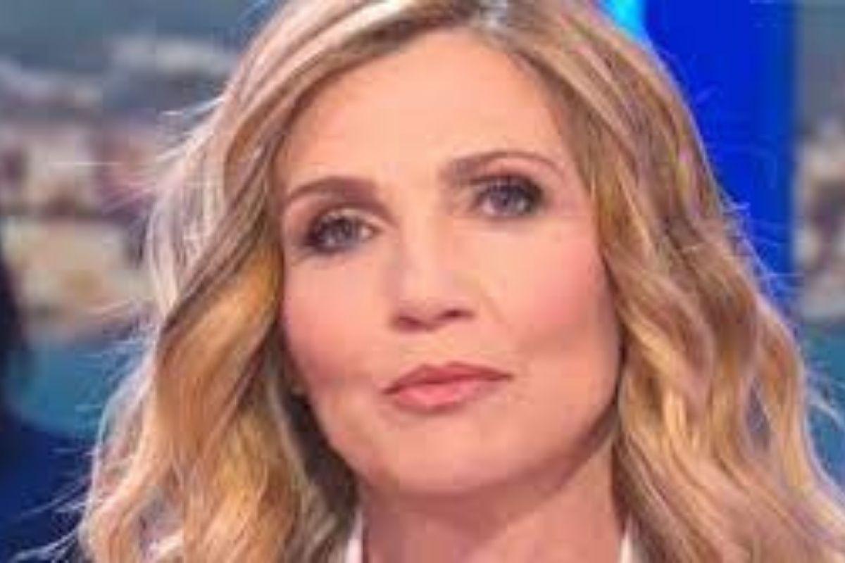 Lorella Cuccarini vuota il sacco:”Pugnalata alle spalle da Matano”