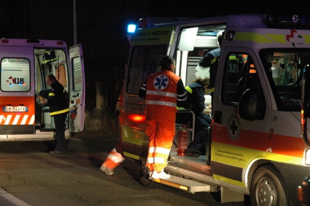 ambulanza soccorsi