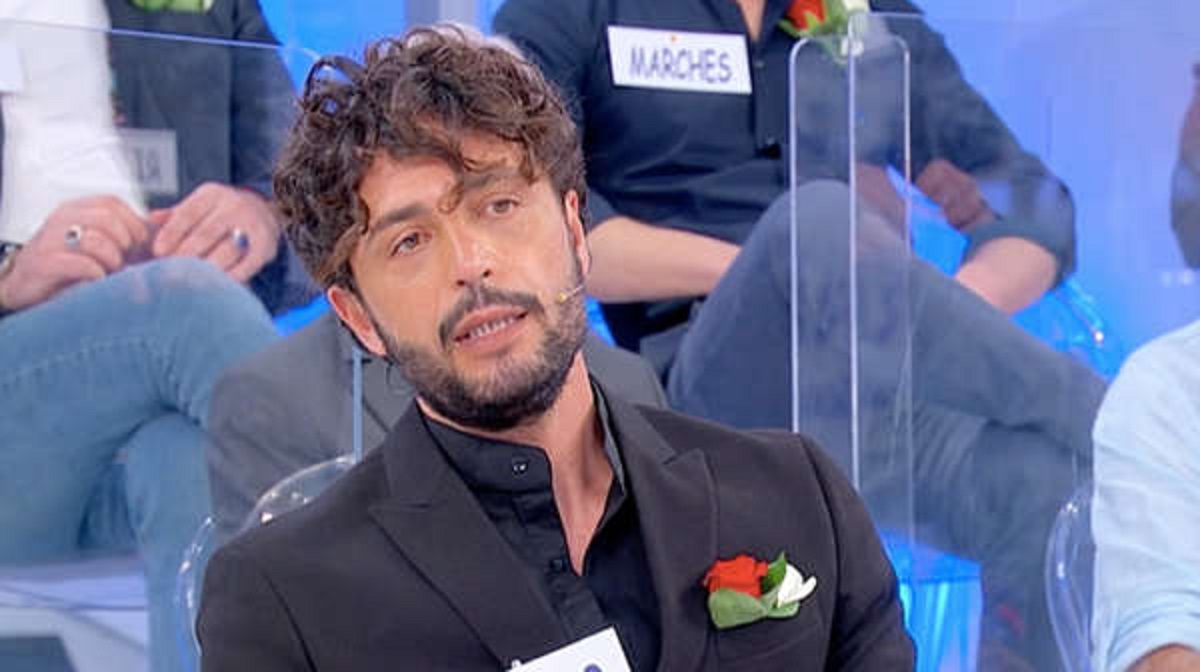 UeD, Incarnato dopo la lite con Maria De Filippi scoppia: “Sono stato accantonato”