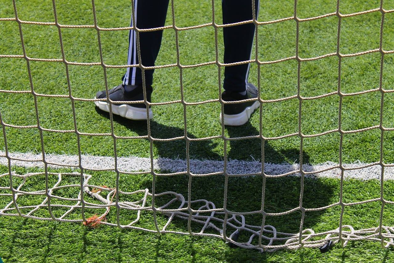 12enne muore sul campo da calcio nel palermitano: la porta gli cade sulla testa
