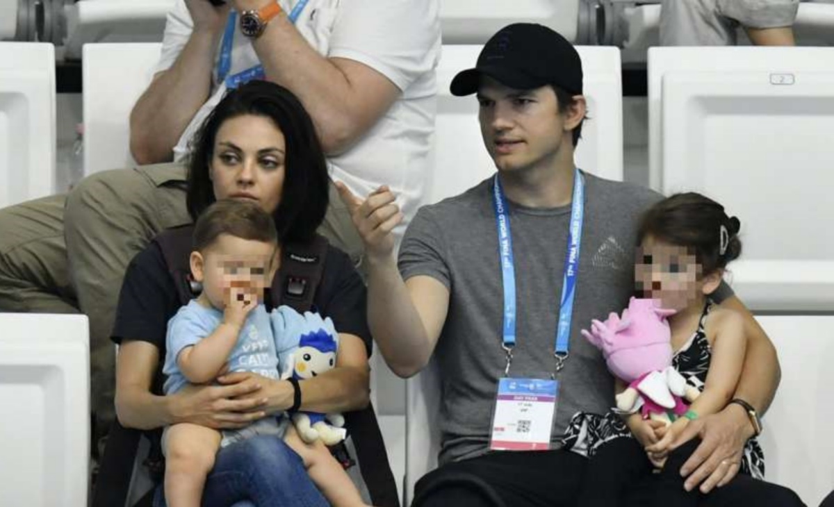 Ashton Kutcher e Mila Kunis abitudini igieniche 