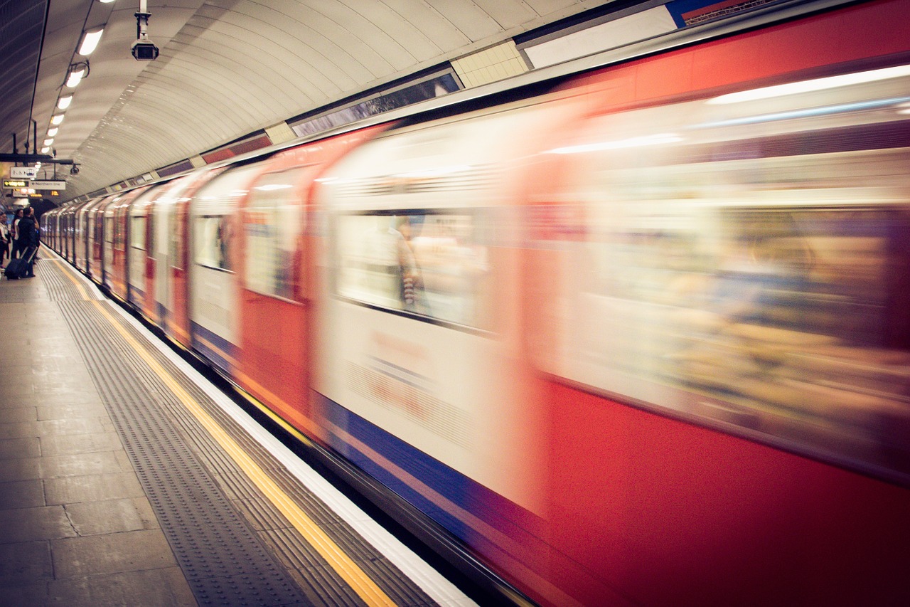 Treno della metropolitana