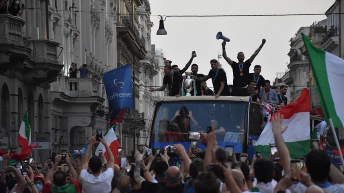 arrivo campioni azzurri