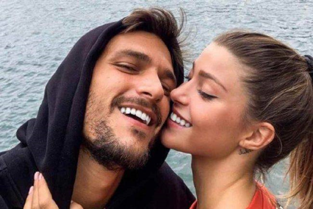 coppia uomini e donne