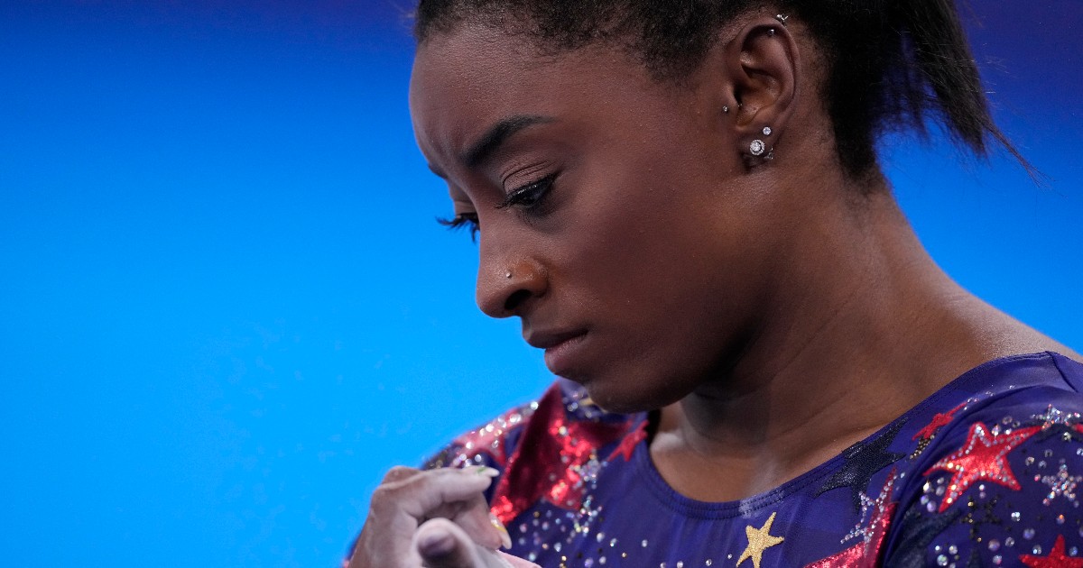 Il dramma sportivo di Simone Biles