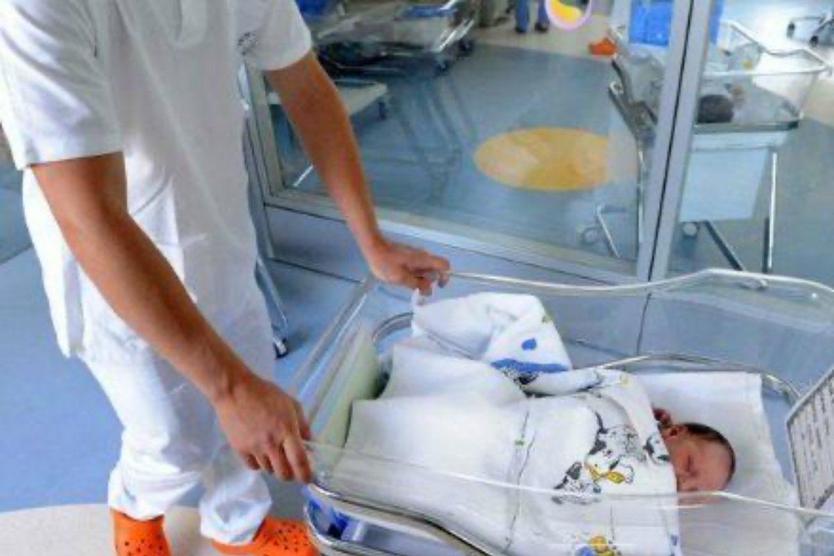 Genova, neonata abbandonata nella “culla per la vita”