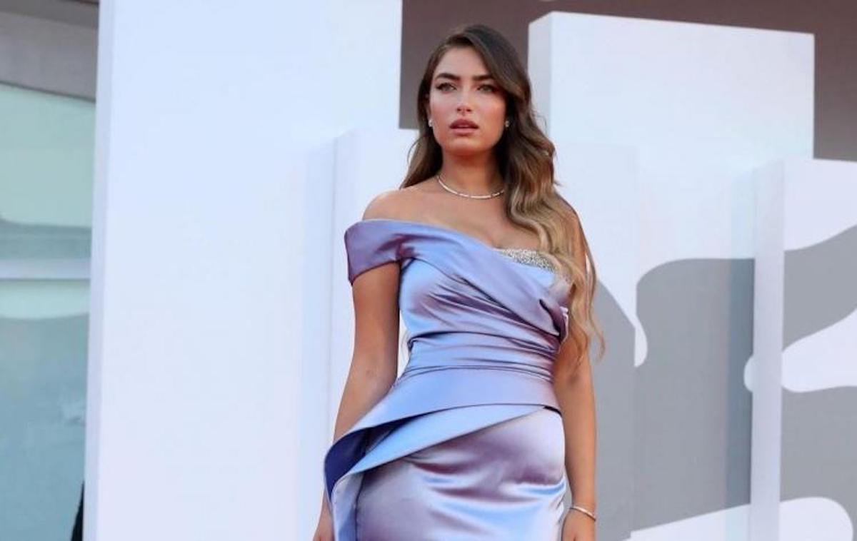 Nilufar Addati al Festival di Venezia, ma non mancano le critiche. Lo sfogo della tronista