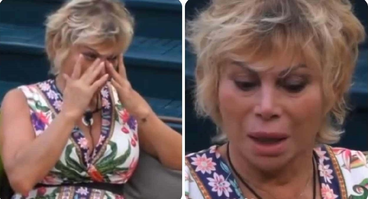 GF Vip, Carmen Russo col volto rigato dalle lacrime per sua figlia Maria: “Per lei vorrei…”