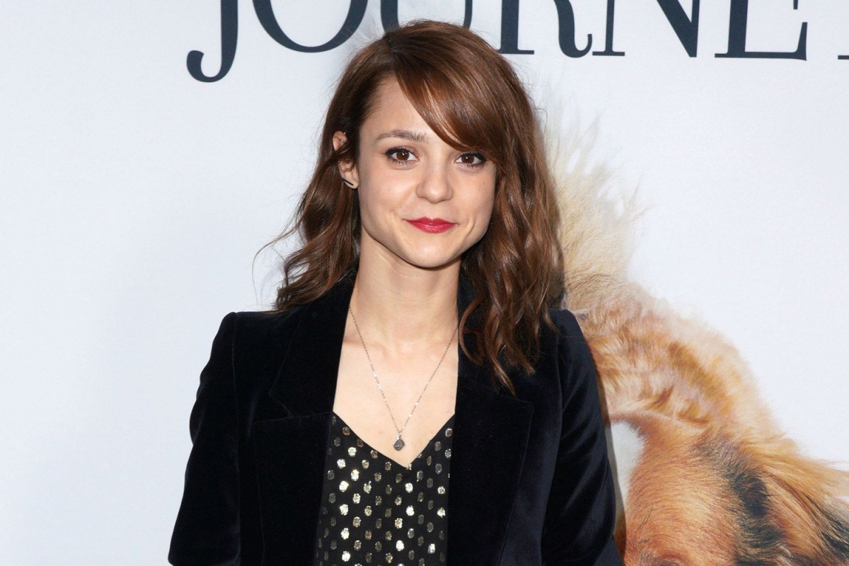 La nota attrice Kathryn Prescott è stata investita da un camion: è in gravi condizioni