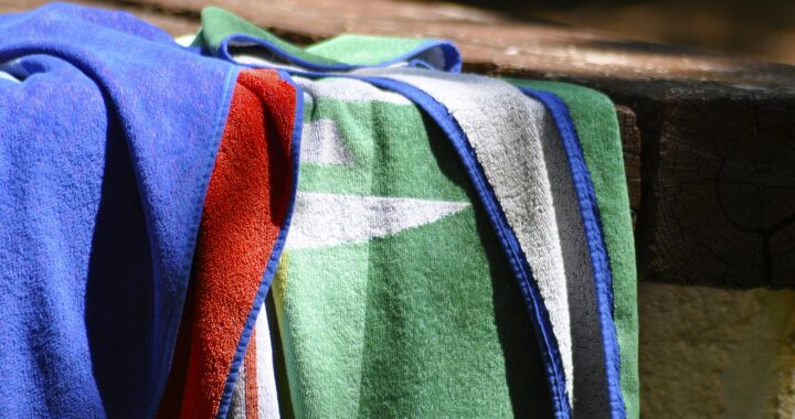 Teli mare originali per brillare in spiaggia: i più belli e originali in assoluto