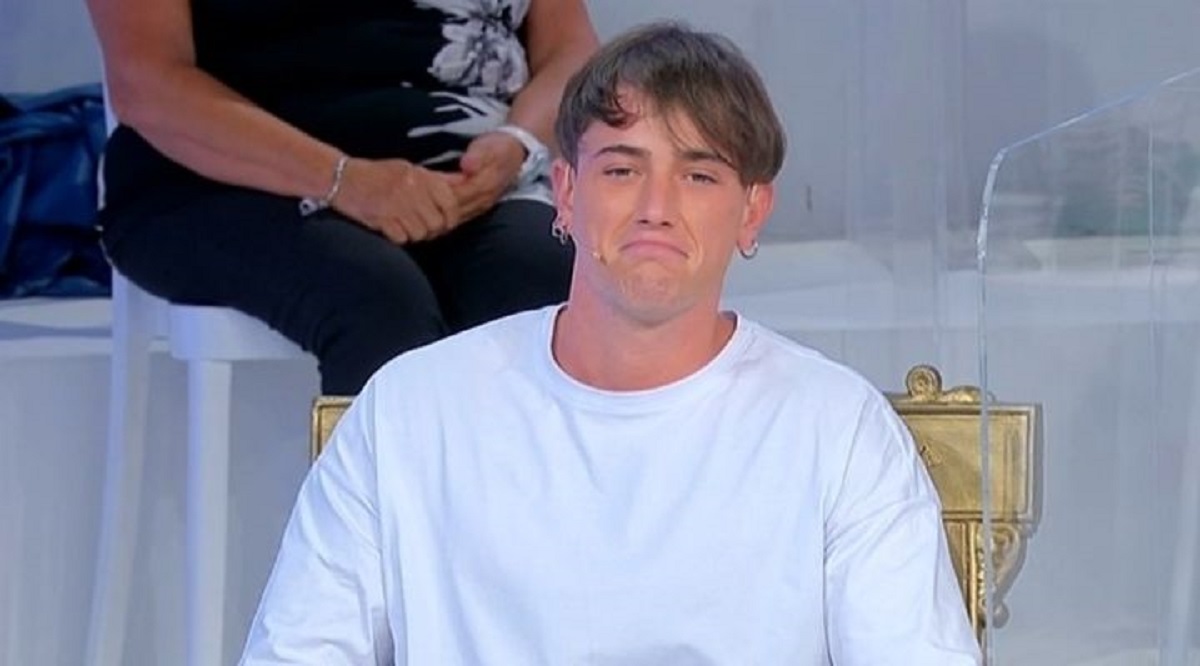UeD: il nuovo tronista già nella bufera delle polemiche. Joele avrebbe mentito