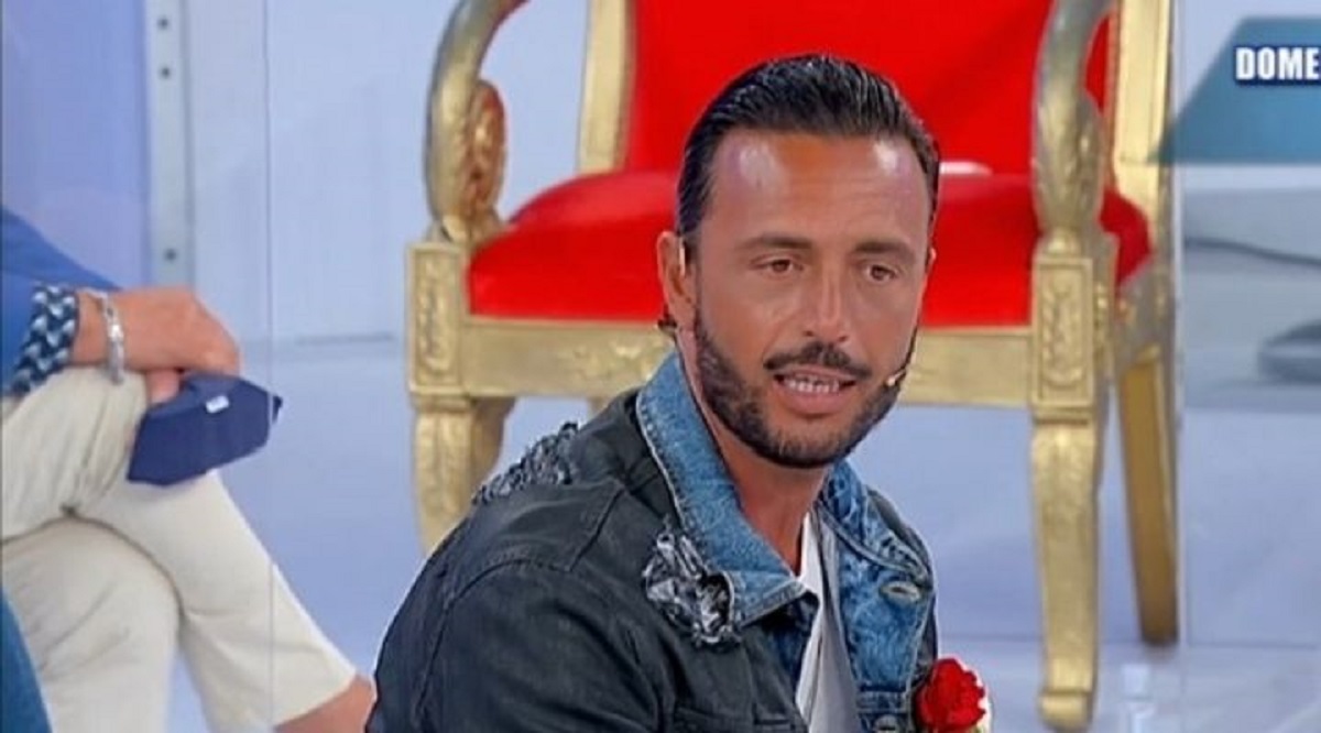 UeD, lacrime sul volto di Armando Incarnato