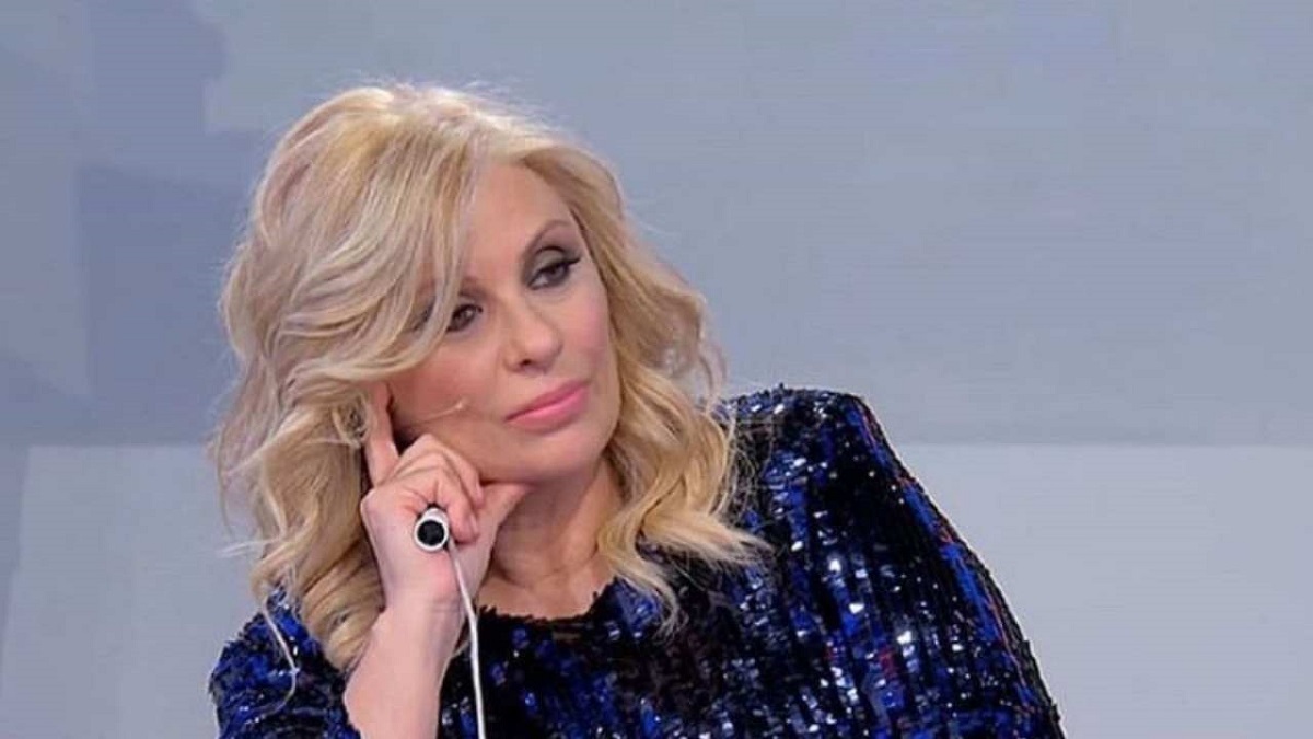 UeD: Tina Cipollari tradita per una dama