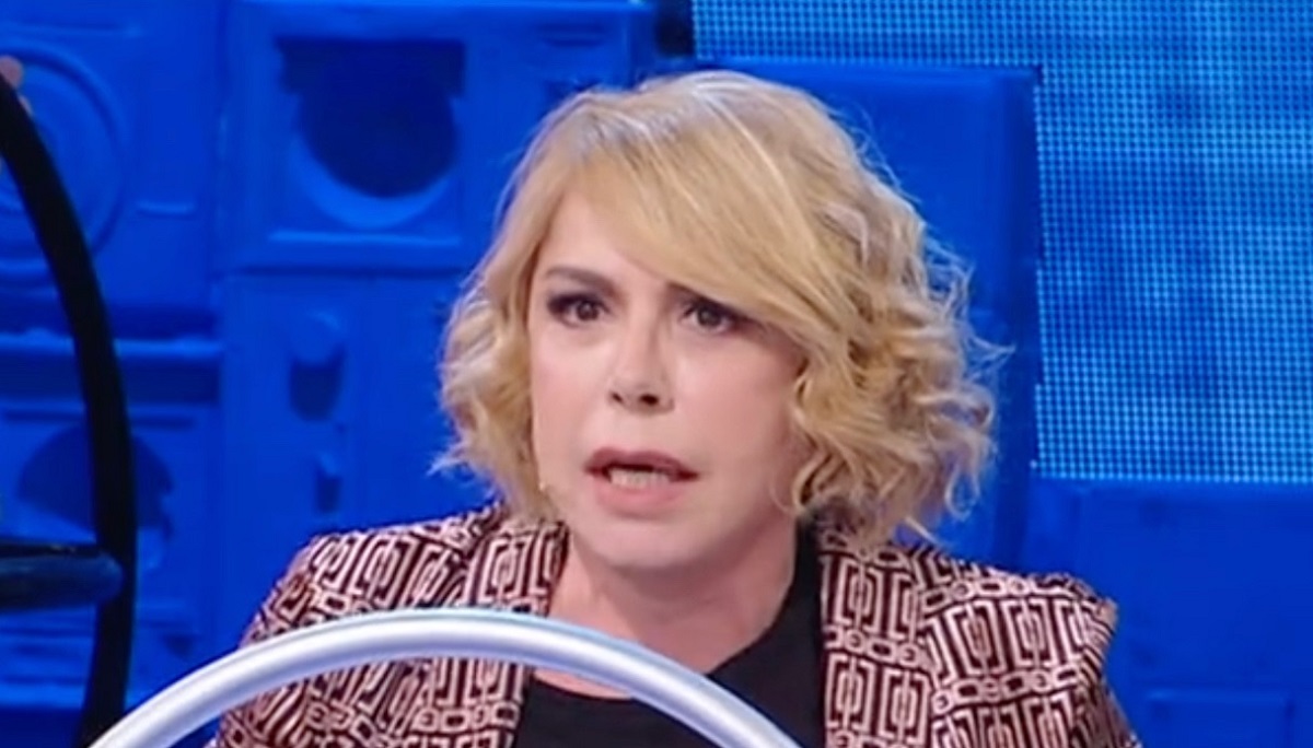 Amici 21, Anna Pettinelli furiosa con Inder: la drastica decisione della maestra di canto