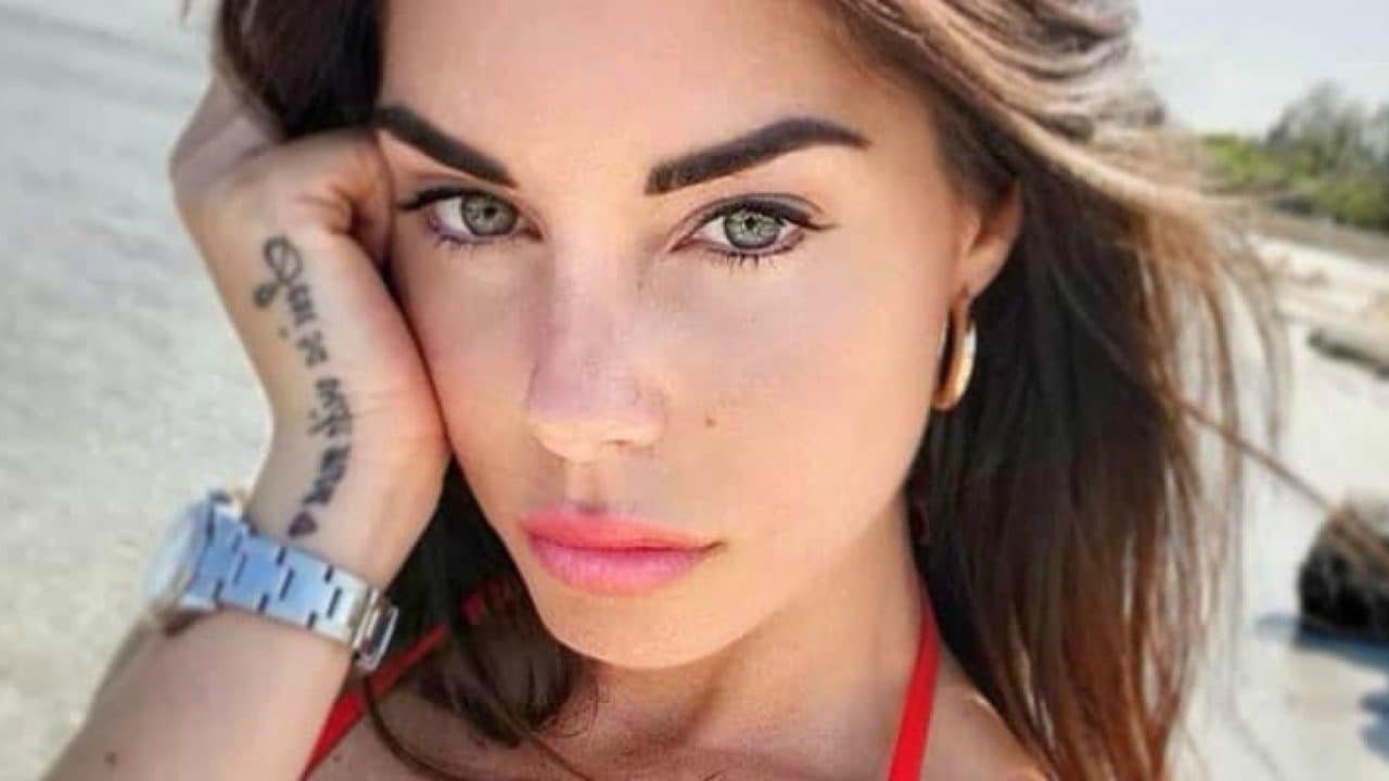 Bianca Atzei racconta dell’aborto: “Mi sentivo già mamma, poi la tragedia”