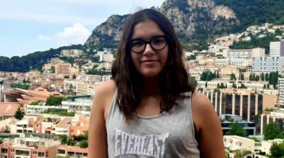 Larissa David investita da un camion
