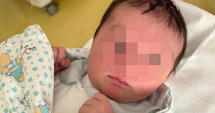 Le prime foto del figlio di Paola Turani