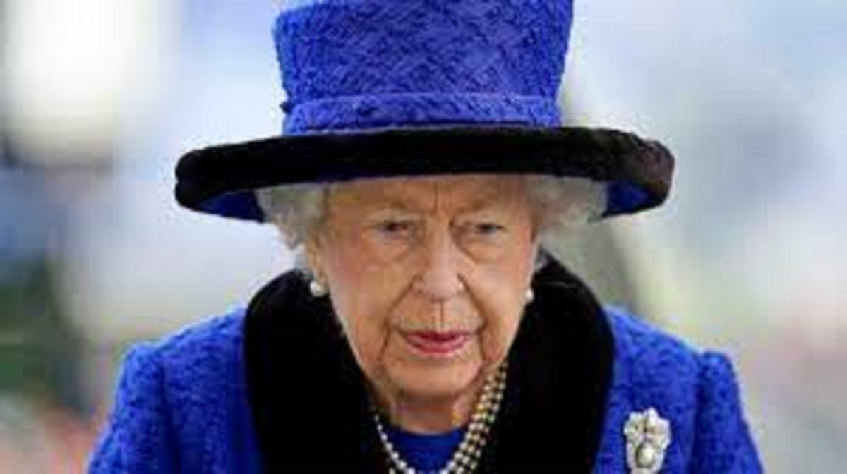 Queen of England hospitalized