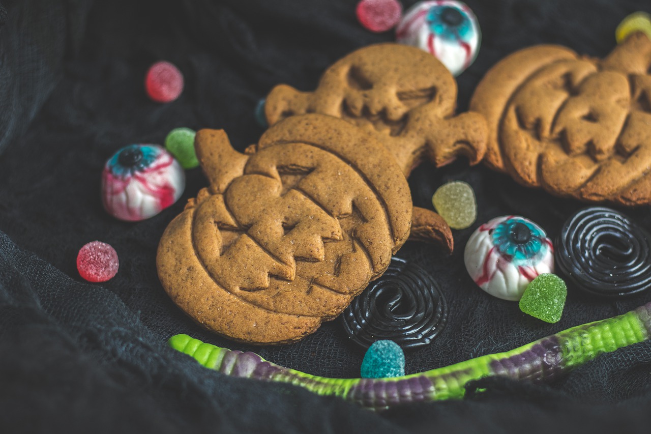 Le formine per biscotti di Halloween migliori per dolcetti da brivido