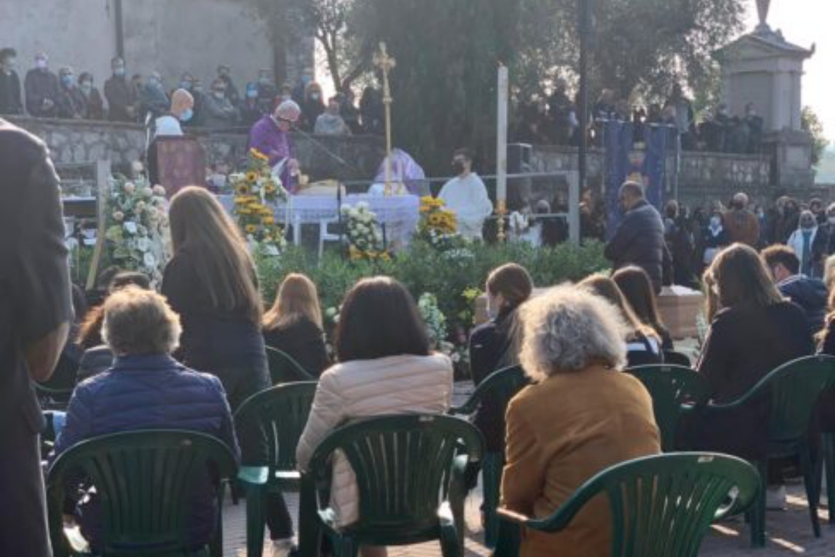 funerale viola balzaretti