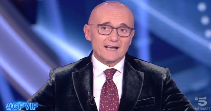GF Vip: Signorini difende Manuel