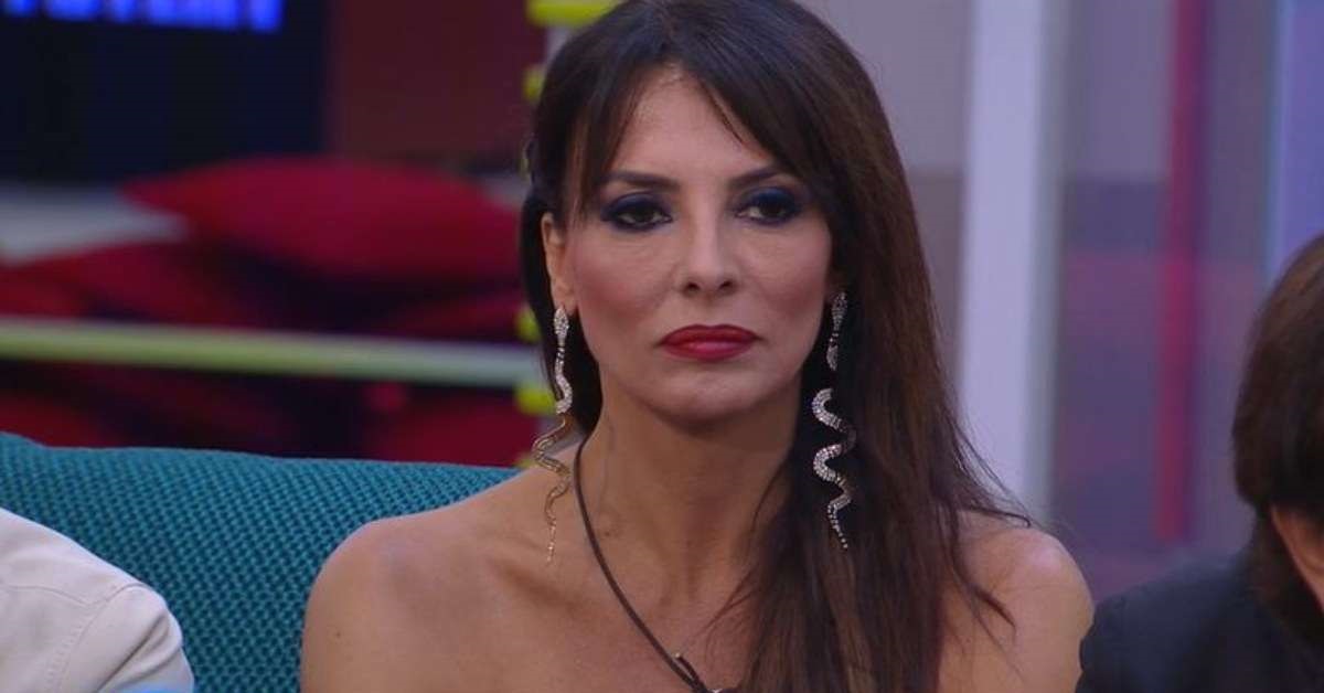 GF Vip: Raffaella Fico accusata di muovere i fili