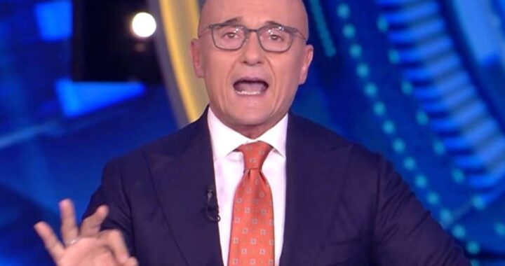 Alfonso Signorini sbotta GF Vip