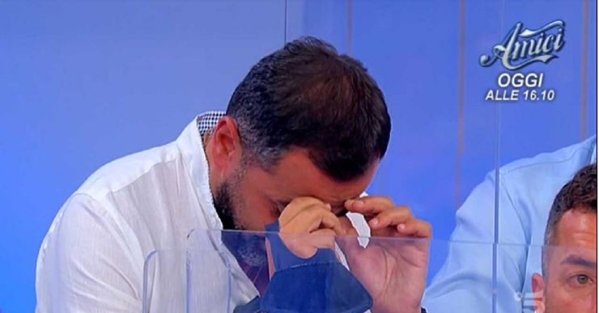 UeD: Marcello Messina scoppia in lacrime. Il motivo solleva i dubbi