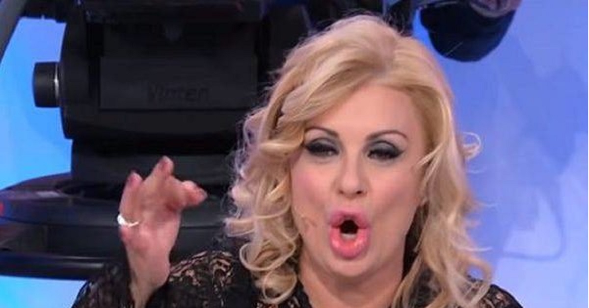 UeD: Tina e Gemma a cena insieme? La furia dell'opinionista