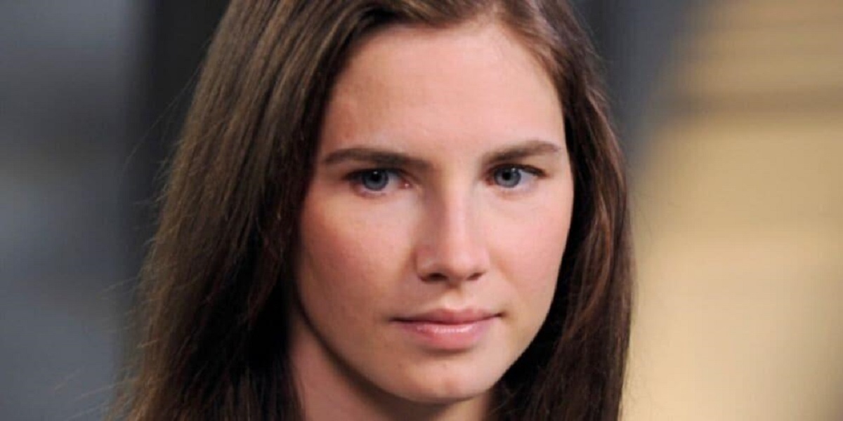 Amanda Knox intervistata da Le Iene: le dichiarazioni sull’omicidio di Meredith Kercher