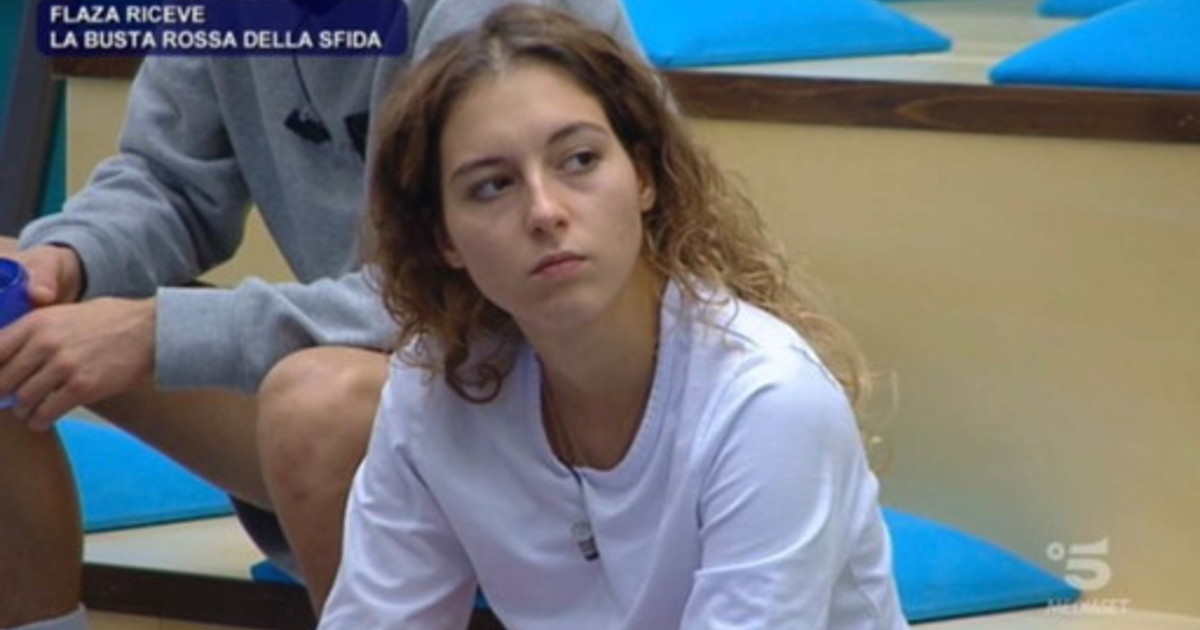 Una cantante di Amici annuncia di essere positiva al Covid-19