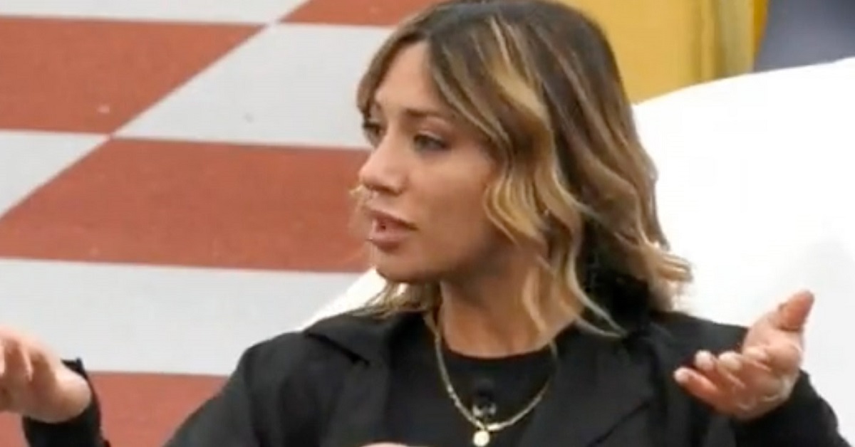 GF Vip, duro attacco di Soleil Sorge ad Alex Belli: “Mi sminuisce per dimostrare che non gli interesso”