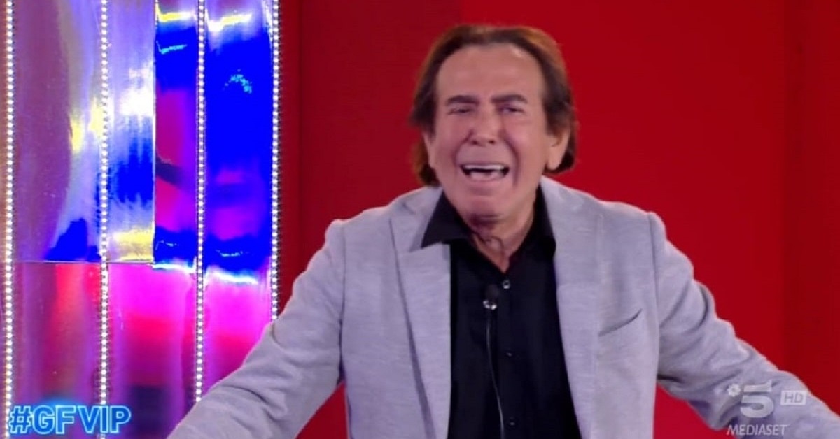 GF Vip, Giucas Casella in lacrime: “Sei la compagnia della mia vita”