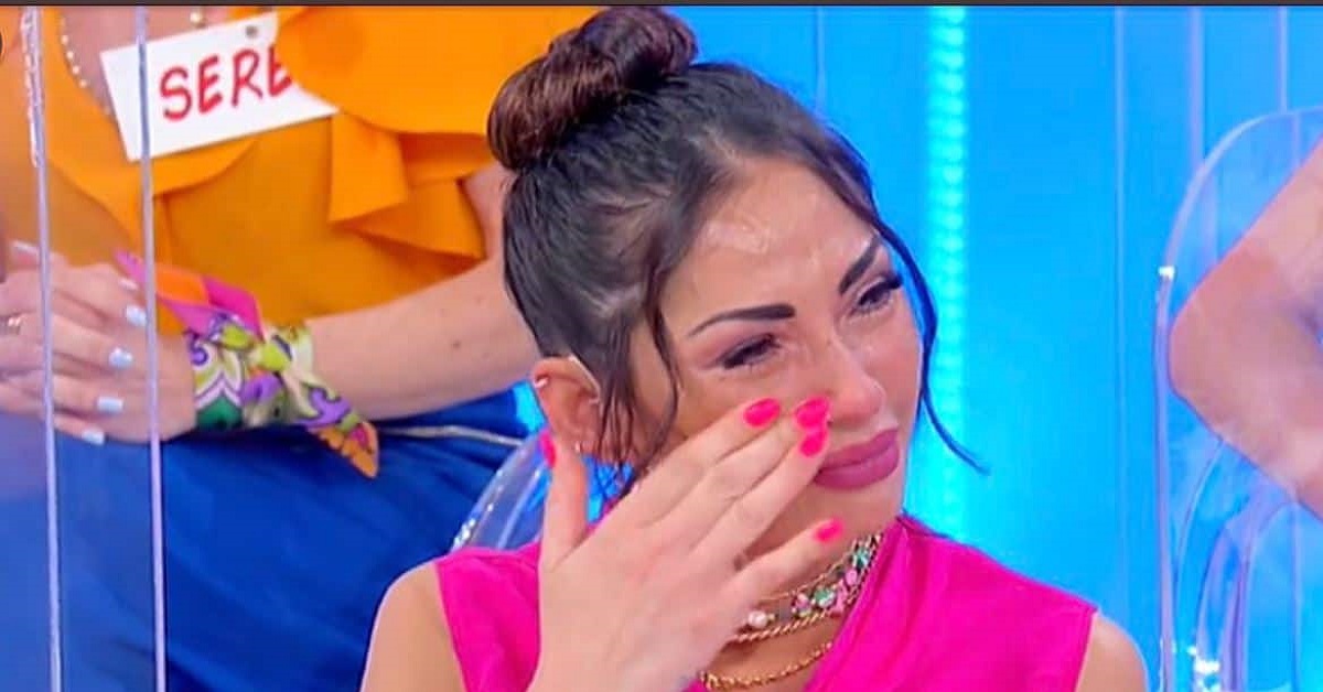 UeD: Ida Platano fa la scelta ma il cavaliere Diego la rifiuta. La dama scoppia in lacrime